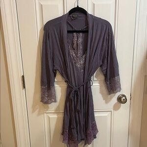 Lavender Lace Chemise nightgown & robe